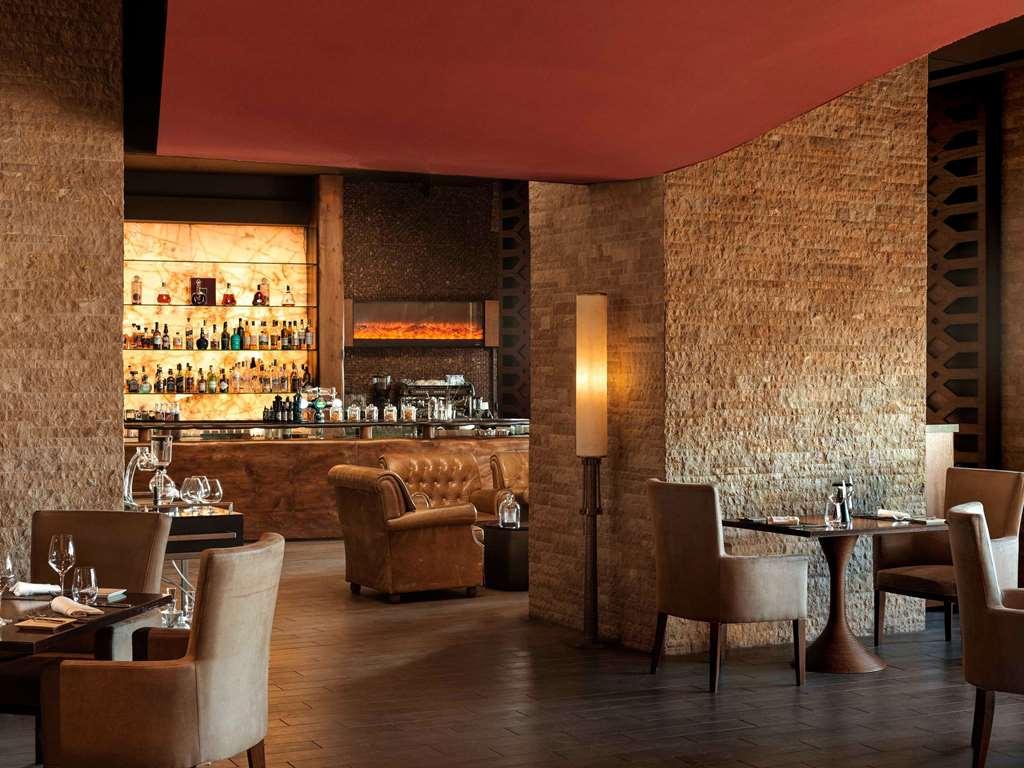 Sofitel Dubai The Palm Luxury Apartments Restaurant photo